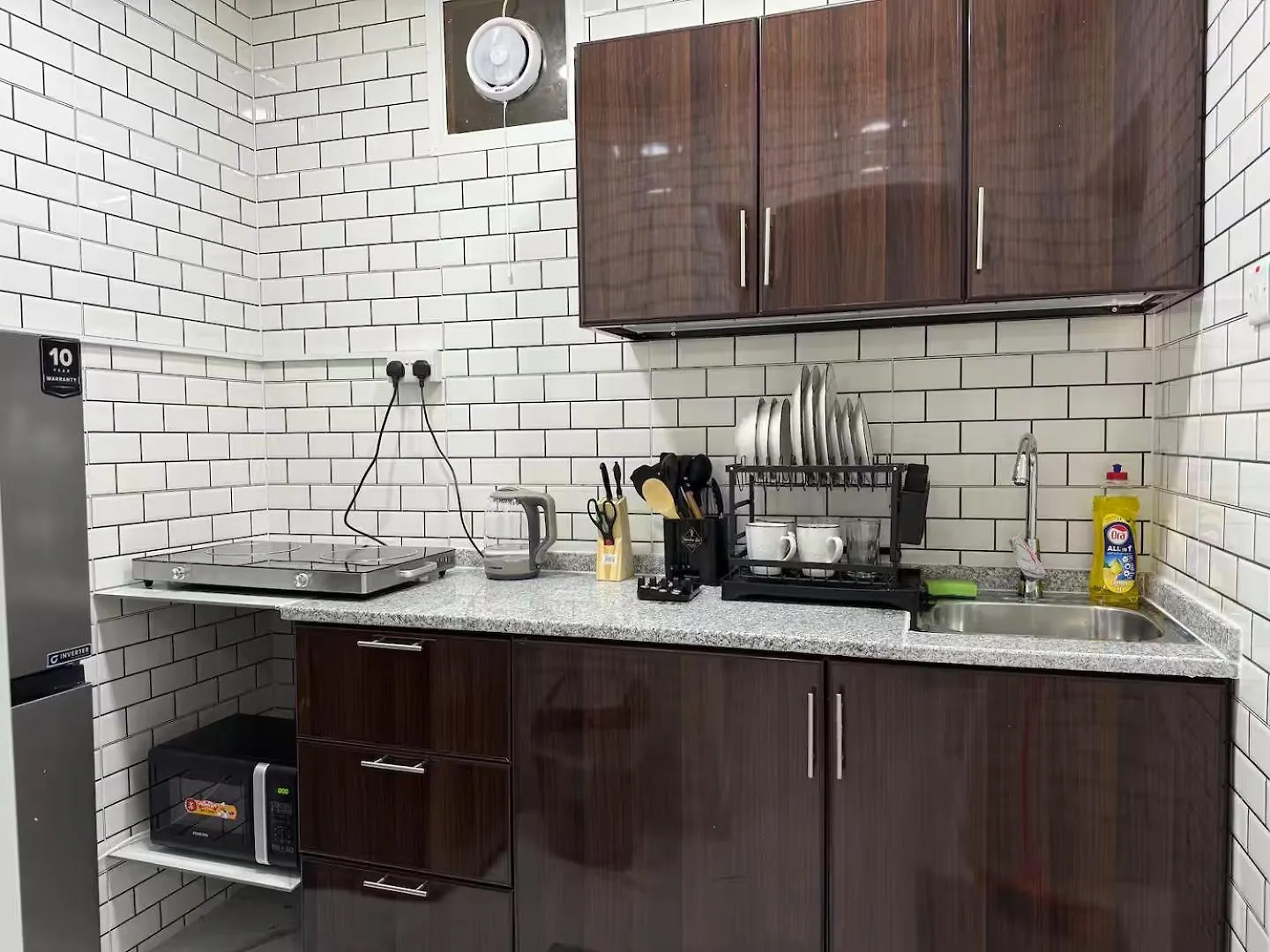 Brand New - Stylish Studio Near To Yas & Airport أبو ظبي شقة