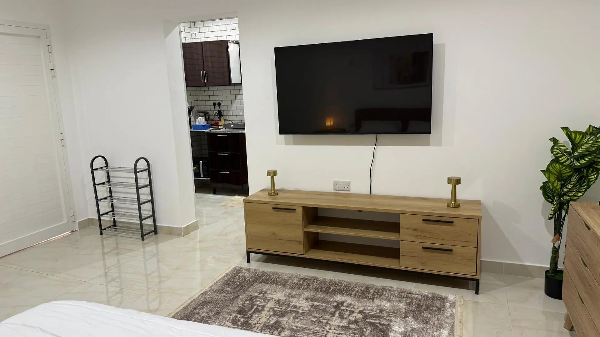 Brand New - Stylish Studio Near To Yas & Airport أبو ظبي