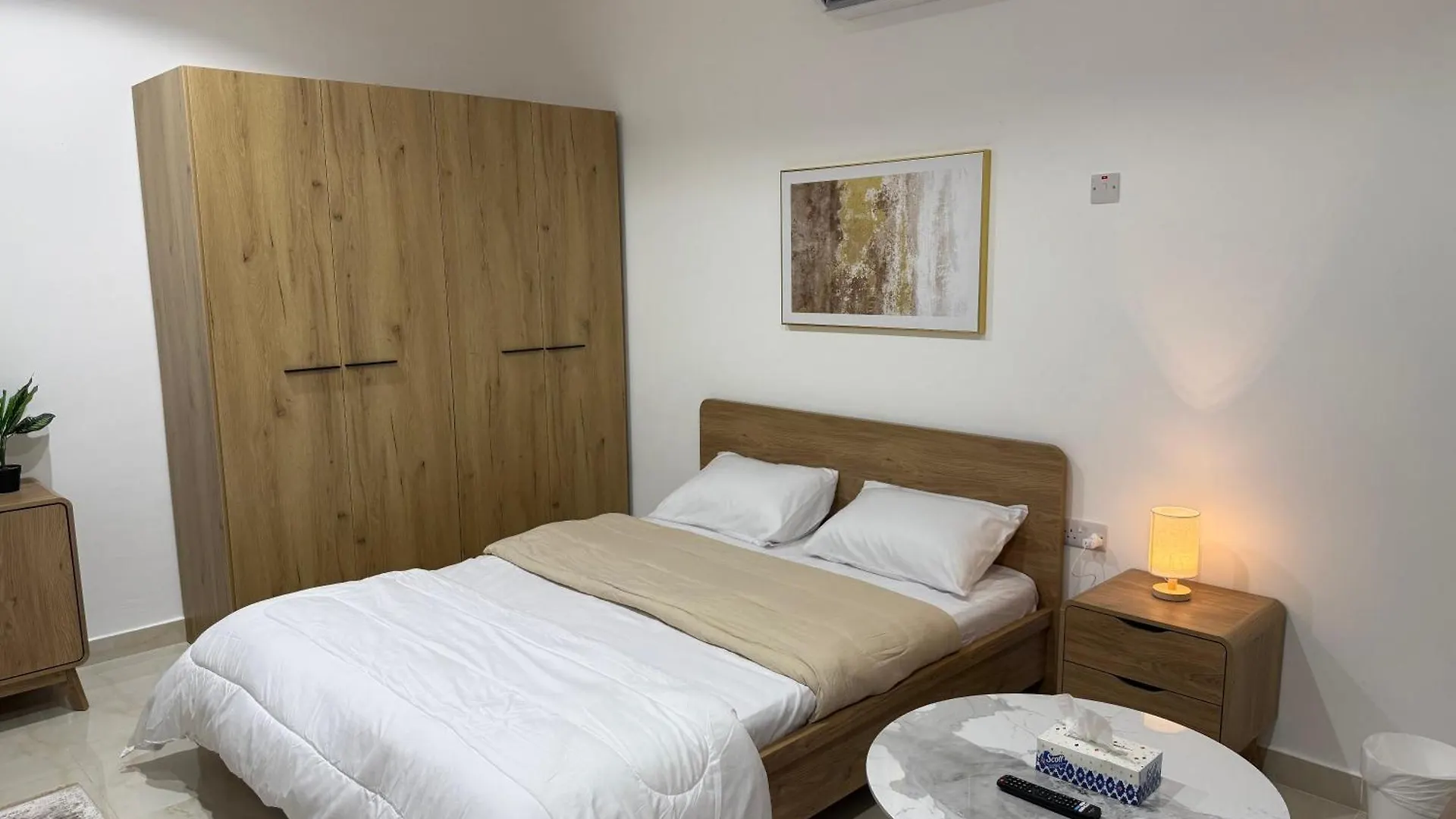 شقة Brand New - Stylish Studio Near To Yas & Airport أبو ظبي